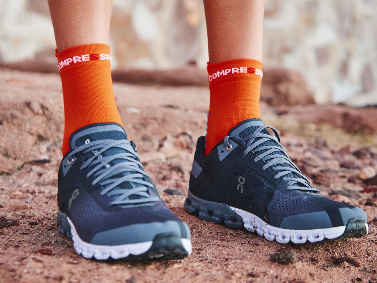 Jooksusokid Compressport V4.0 RUN High