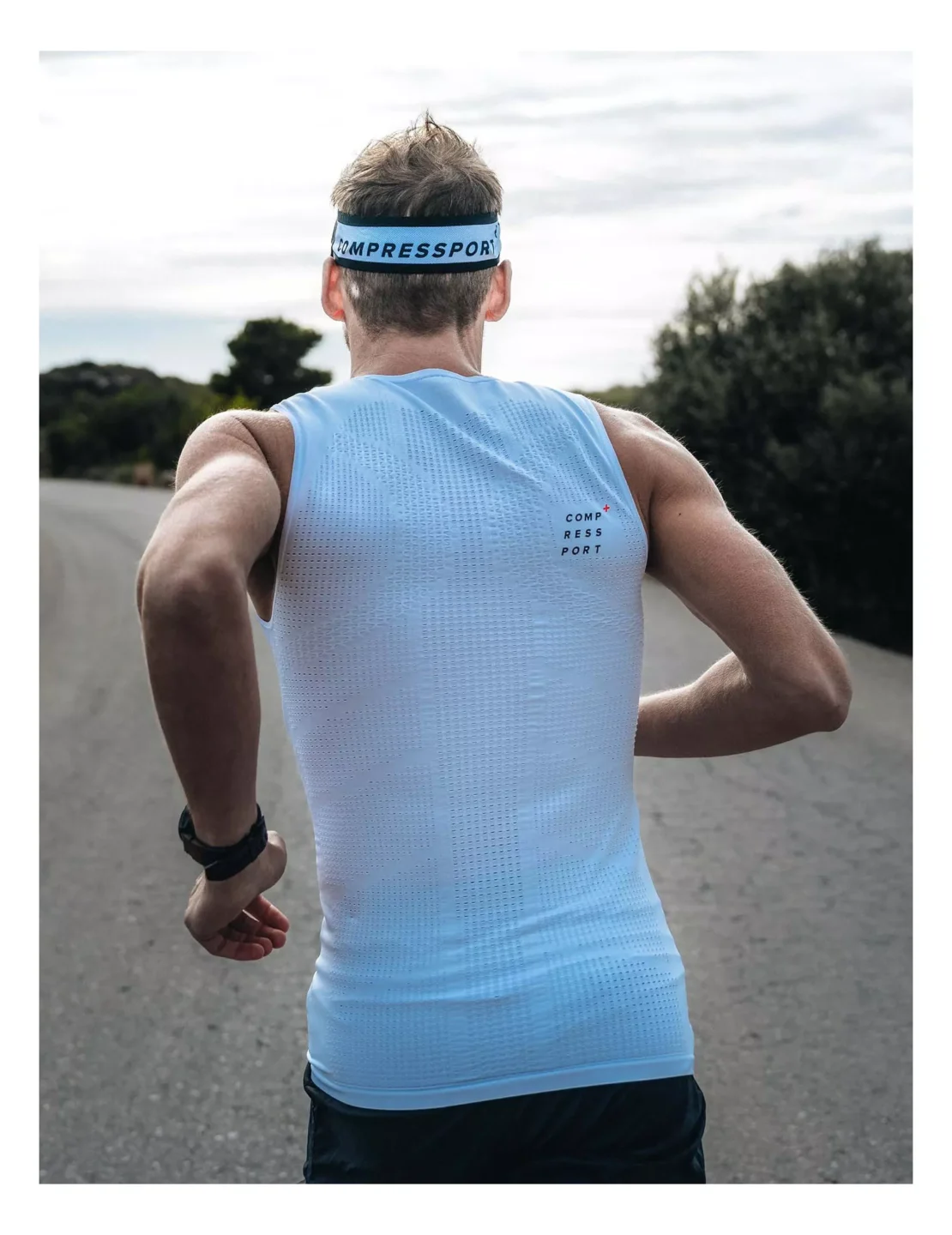 Meeste pesusärk Compressport ON/OFF Tank