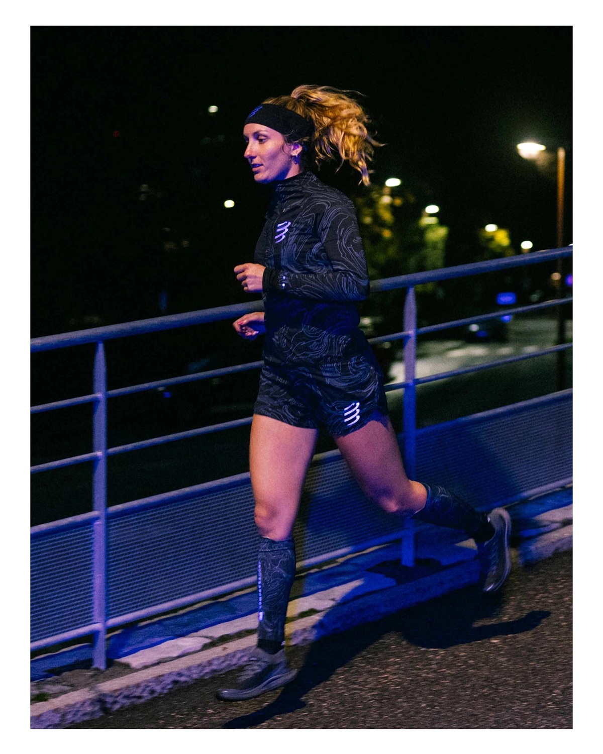 Peapael Compressport On/Off - Black/Aurora