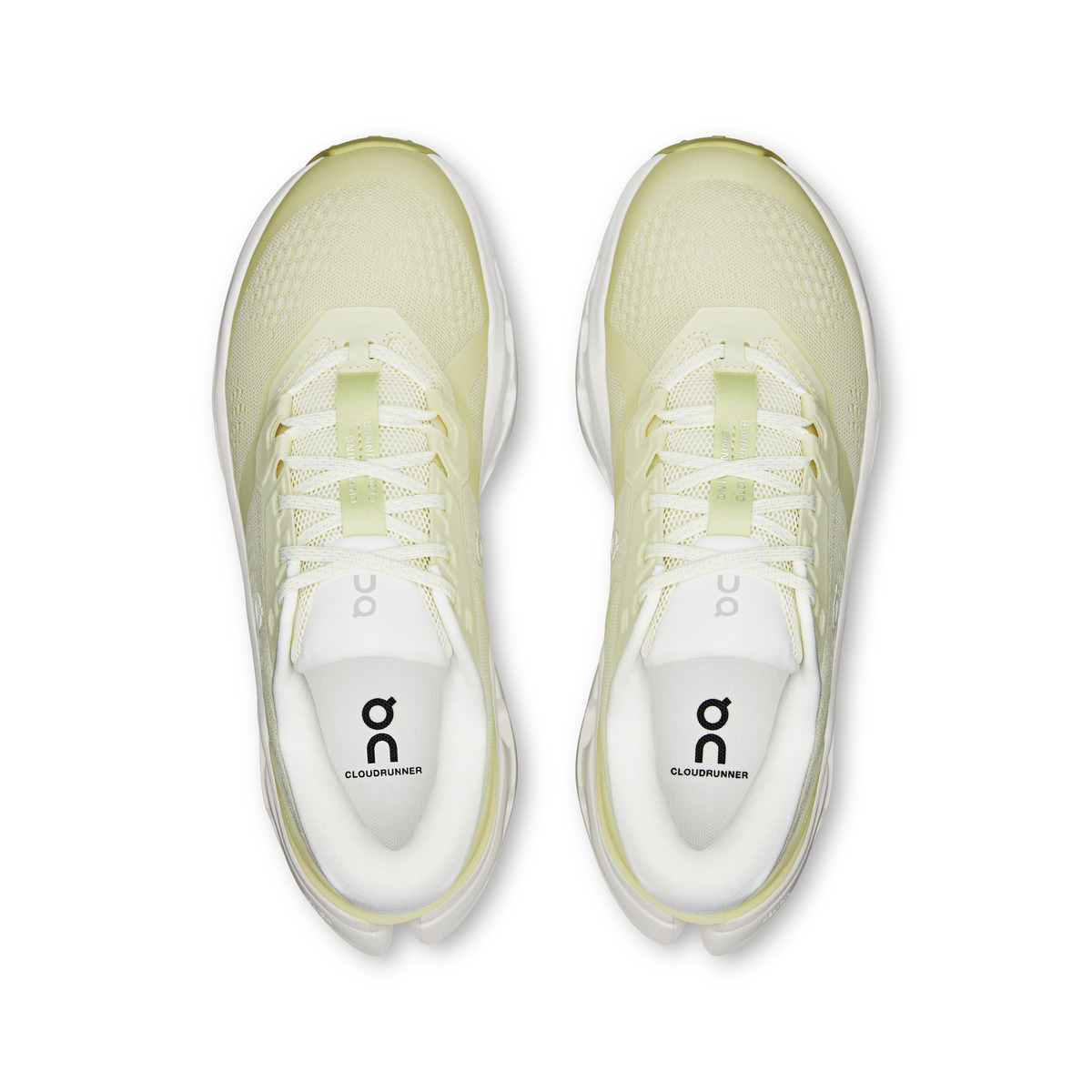Naiste jooksujalats On Cloudrunner 3 - Seedling/Ivory