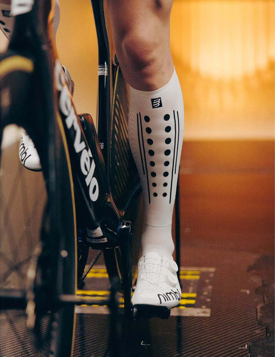 Kompressioonpõlvikud Compressport Aero 2.0 Full Socks