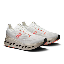Naiste jooksujalats On Cloudsurfer Max - Ivory/Salmon